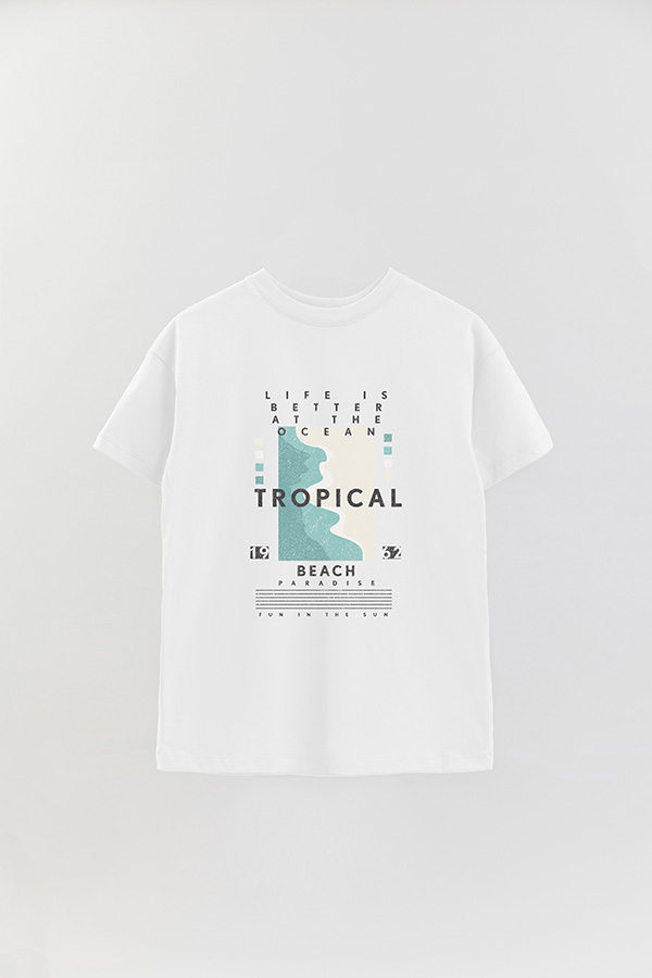 REMERA OVER ESTAMPADA LIFE IS BETTER AT THE OCEAN