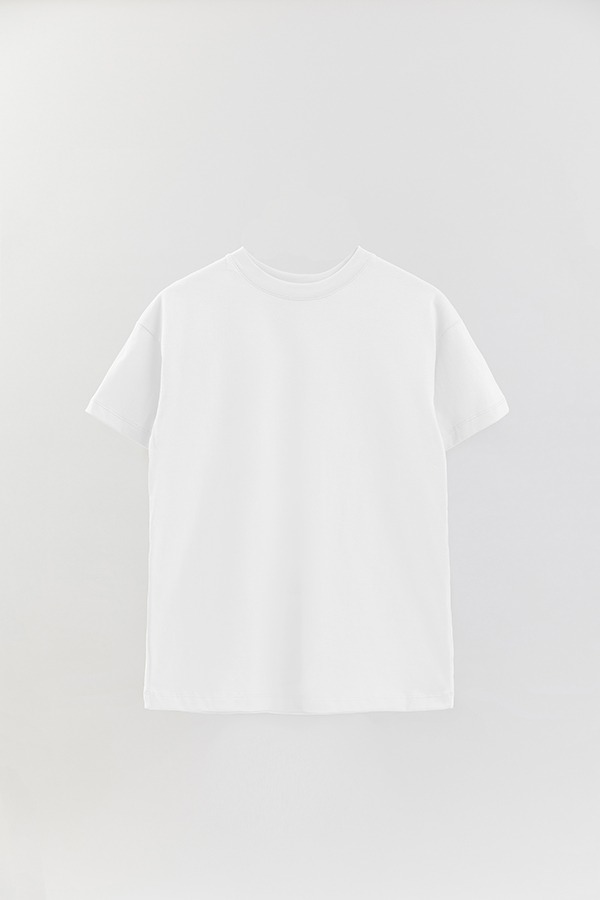 REMERA OVER ESTAMPADA UNISEX ESPALDA SILENCE