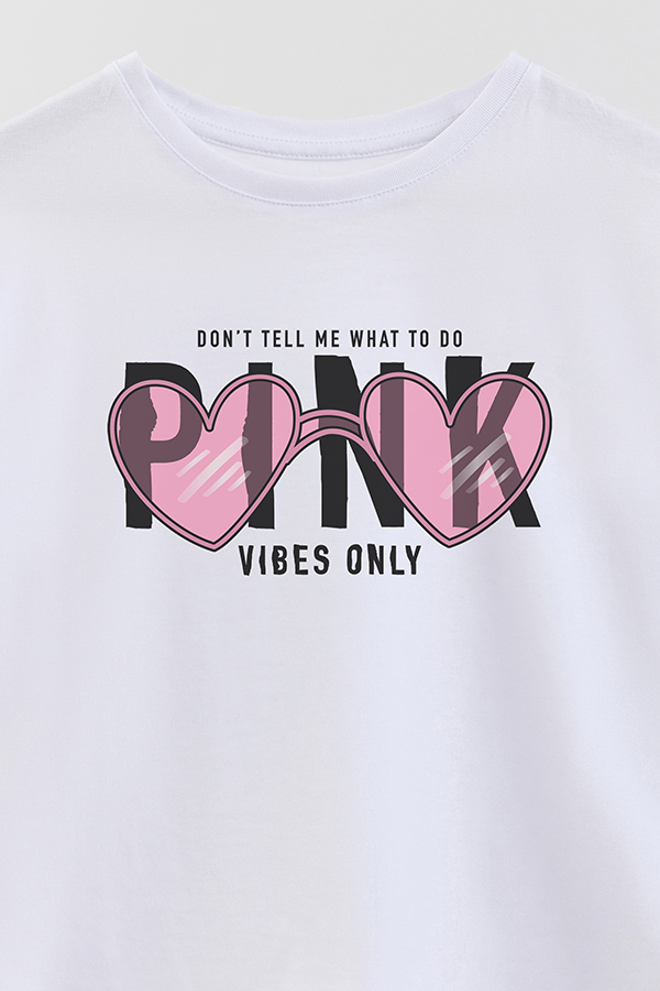 REMERA GIRL OVER PINK