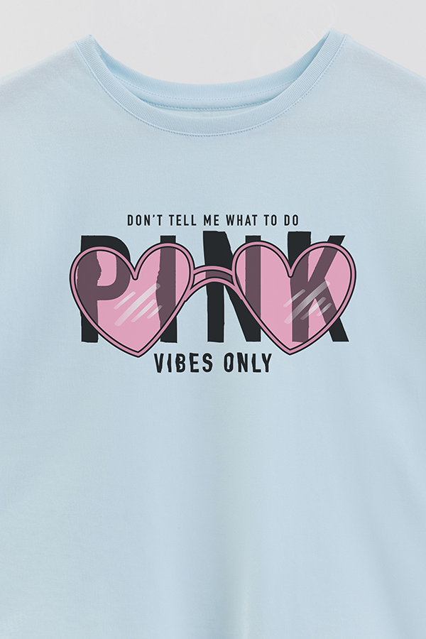 REMERA GIRL OVER PINK