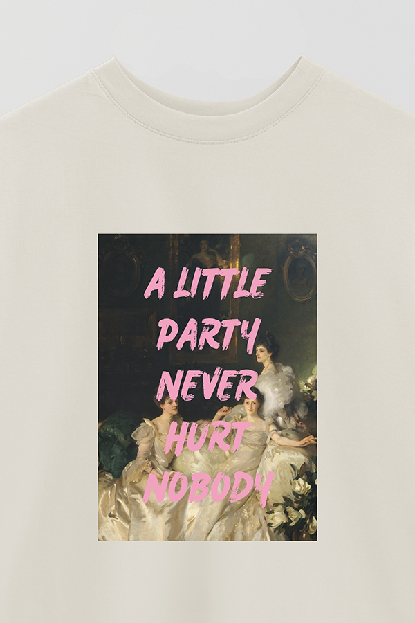 REMERA OVER ESTAMPADA ART COLLECTION 12 A LITTLE PARTY