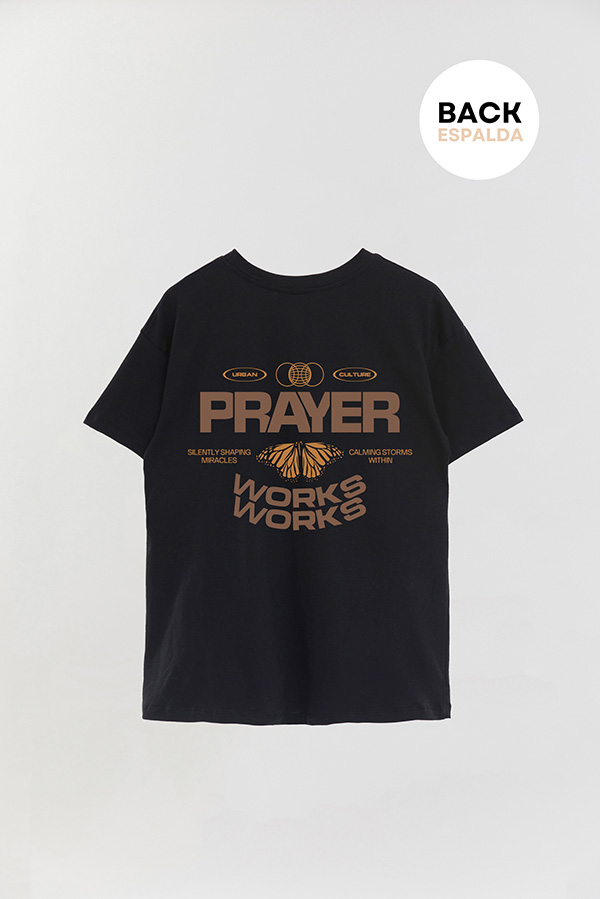 REMERA OVER ESTAMPADA UNISEX ESPALDA PRAYER WORKS
