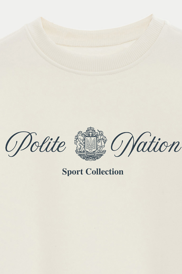 BUZO CROP ESTAMPADO VARSITY POLITE NATION