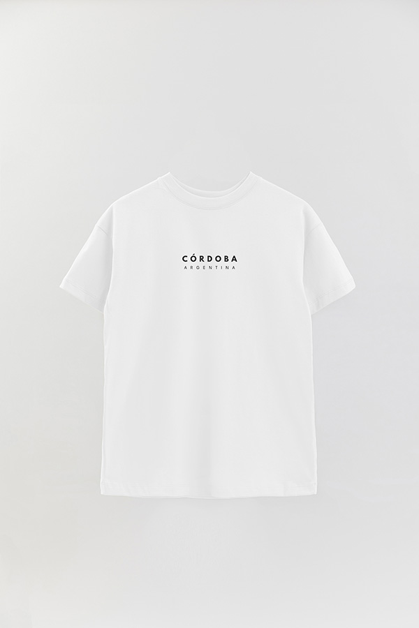 REMERA OVER ESTAMPADA ARG BD CORDOBA