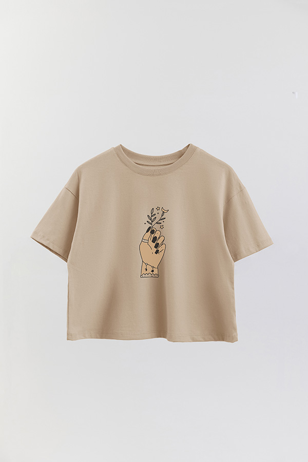 REMERA CROP ESTAMPADA HAND 1