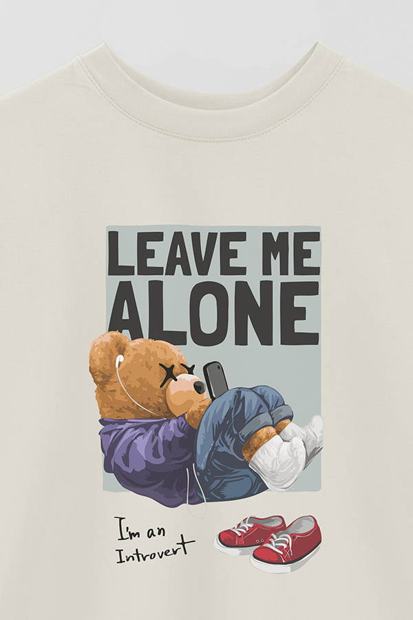 REMERA OVER ESTAMPADA UNISEX TEDDY LEAVE ME ALONE