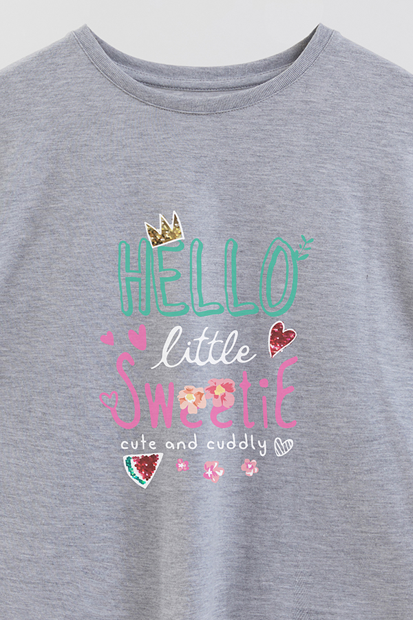 REMERA GIRL OVER HELLO SWEETIE