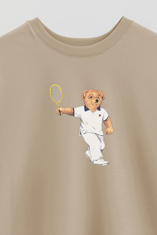 REMERA OVER ESTAMPADA UNISEX BEAR WHITE TENNIS