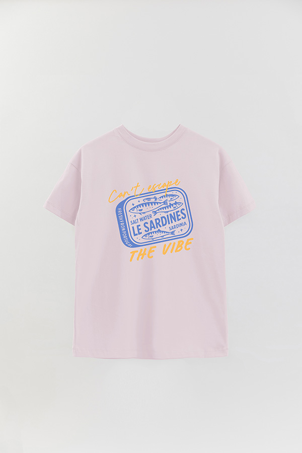 REMERA OVER ESTAMPADA CAN'T SCAPE THE VIBE