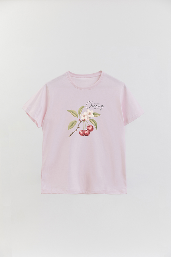 REMERA BASICA ESTAMPADA HARVEST CHERRY