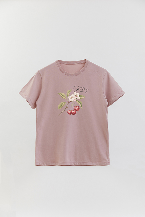 REMERA BASICA ESTAMPADA HARVEST CHERRY