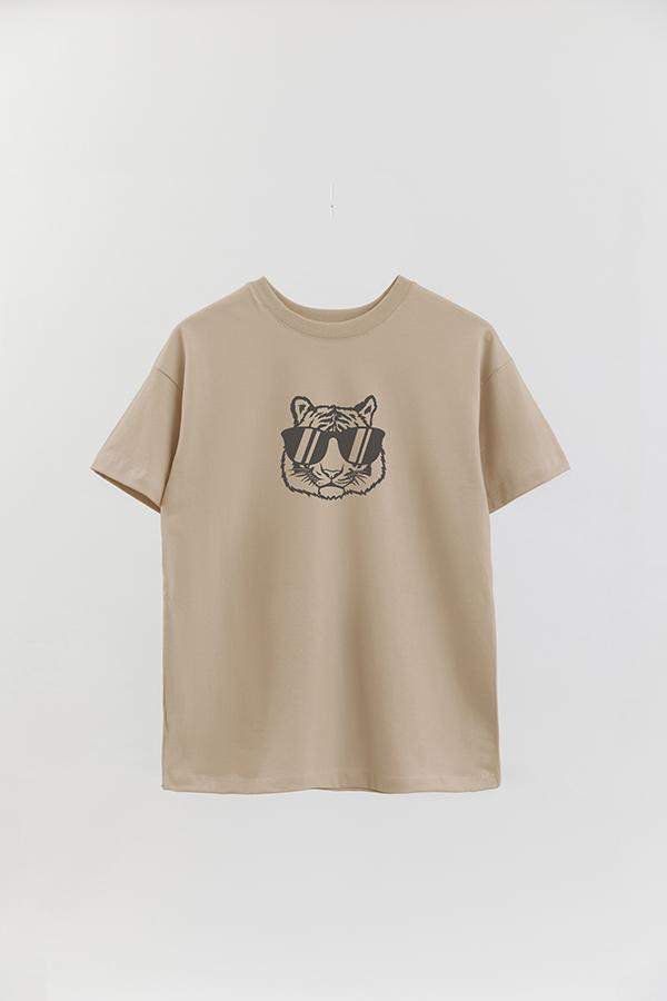 REMERA OVER ESTAMPADA TGR CHILL TIGER