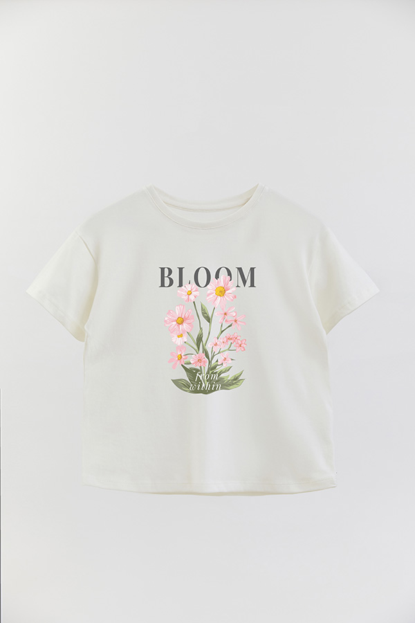 REMERA GIRL OVER BLOOM FROM WITHIN