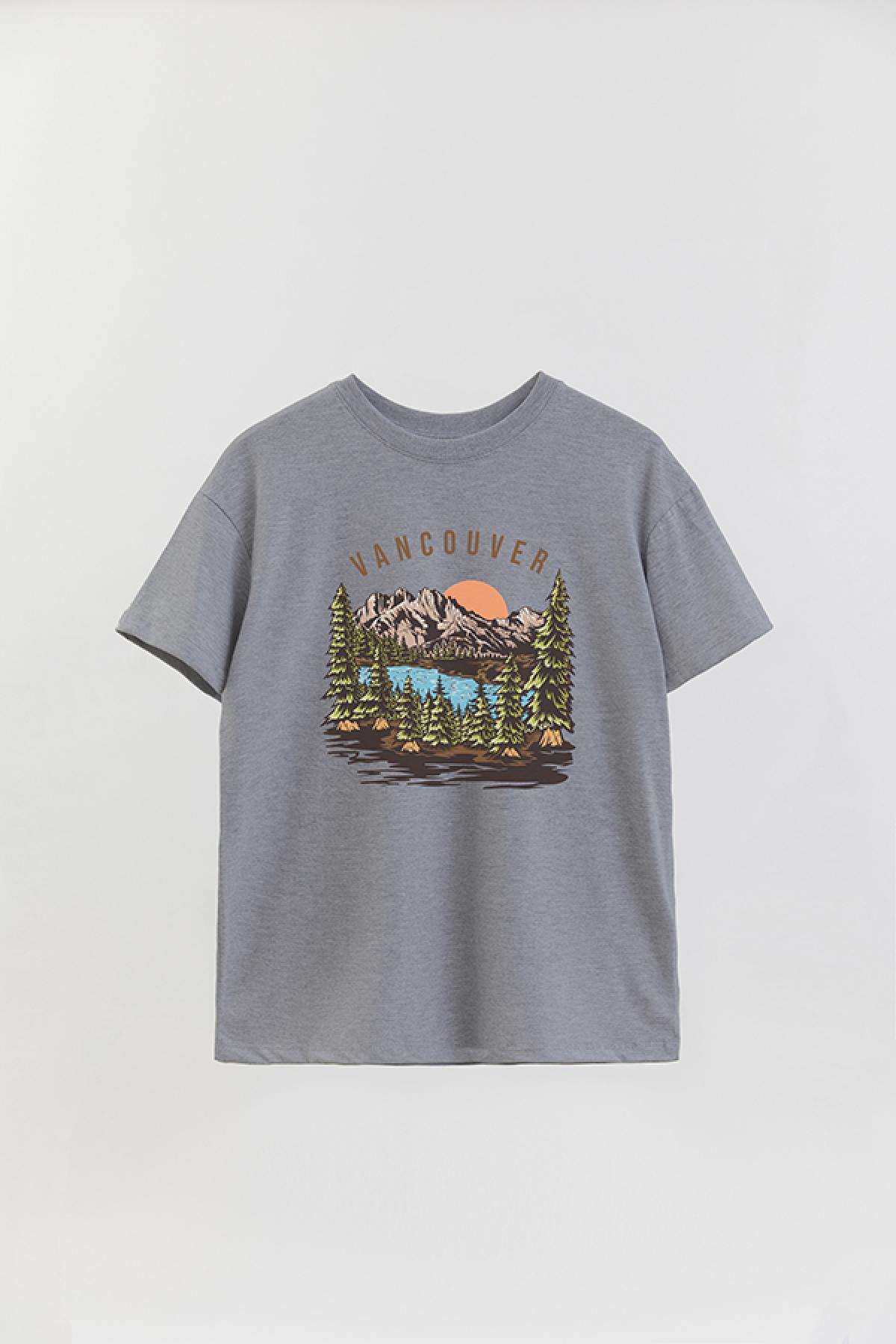 REMERA OVER ESTAMPADA NT VANCOUVER