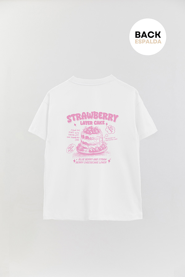 REMERA OVER FB ESTAMPADA STRAWBERRY CAKE
