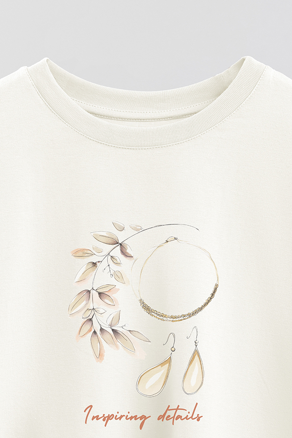 REMERA CROP ESTAMPADA COASTAL INSPIRING DETAILS