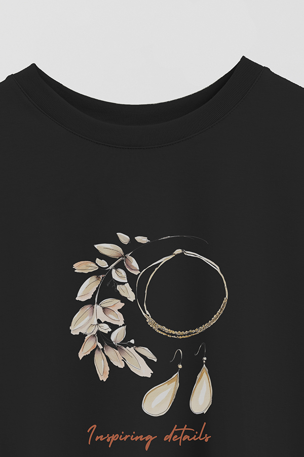 REMERA CROP ESTAMPADA COASTAL INSPIRING DETAILS