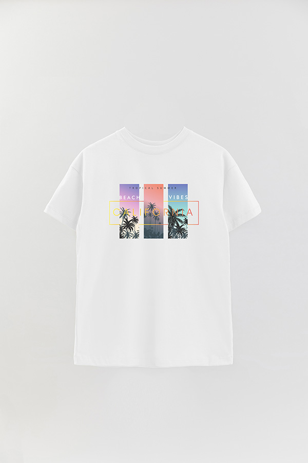 REMERA OVER ESTAMPADA TROPICAL SUMMER