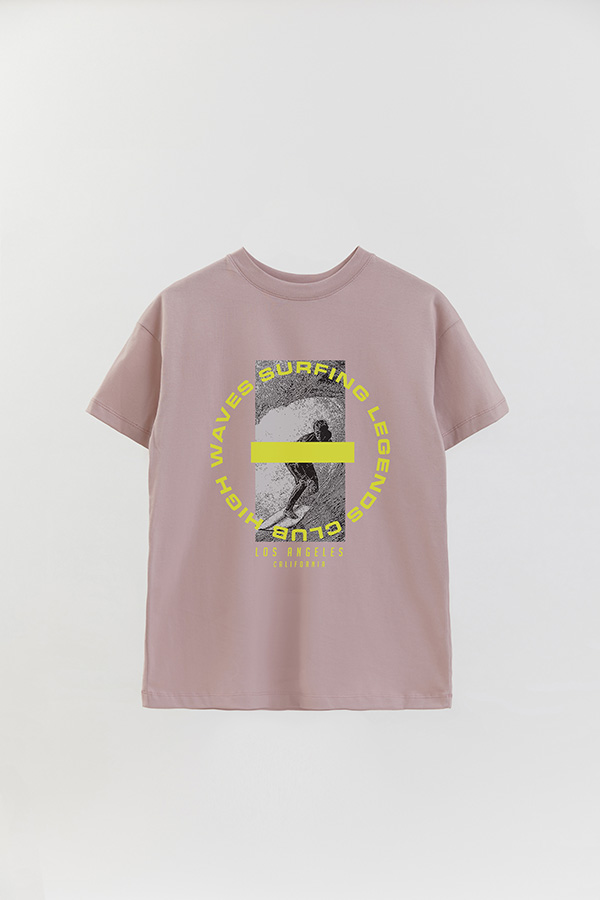 REMERA OVER ESTAMPADA SURFING LEGENDS