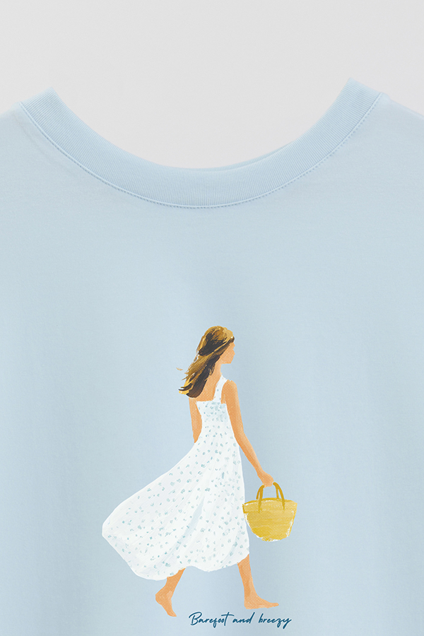 REMERA CROP ESTAMPADA COASTAL BAREFOOT AND BREEZE