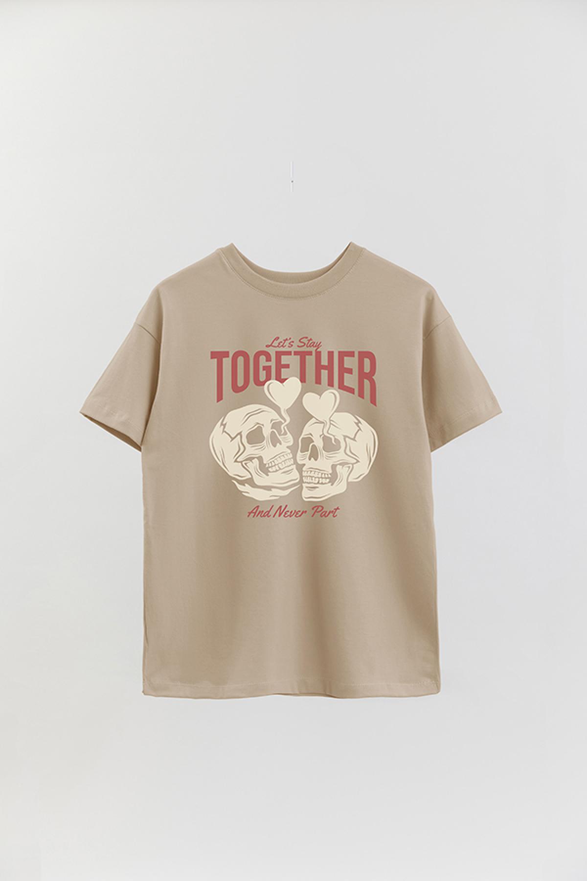 REMERA OVER ESTAMPADA GR LET'S STAY TOGETHER AND NEVER PART