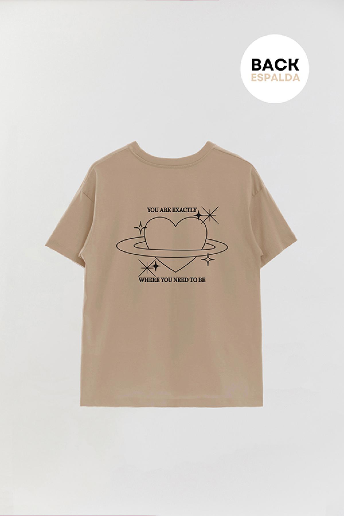 REMERA OVER ESTAMPADA AESTHETIC WHERE YOU NEED TO BE