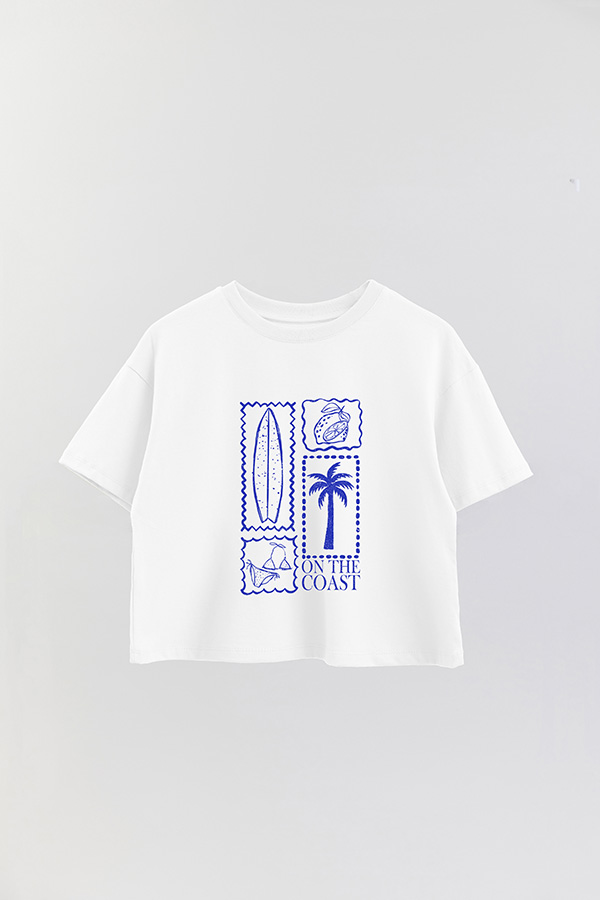 REMERA CROP ESTAMPADA ON THE COAST 1