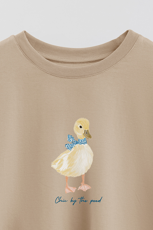 REMERA CROP ESTAMPADA COASTAL CHIC BY THE POND