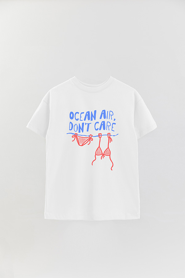 REMERA OVER ESTAMPADA OCEAN AIR, DON'T CARE