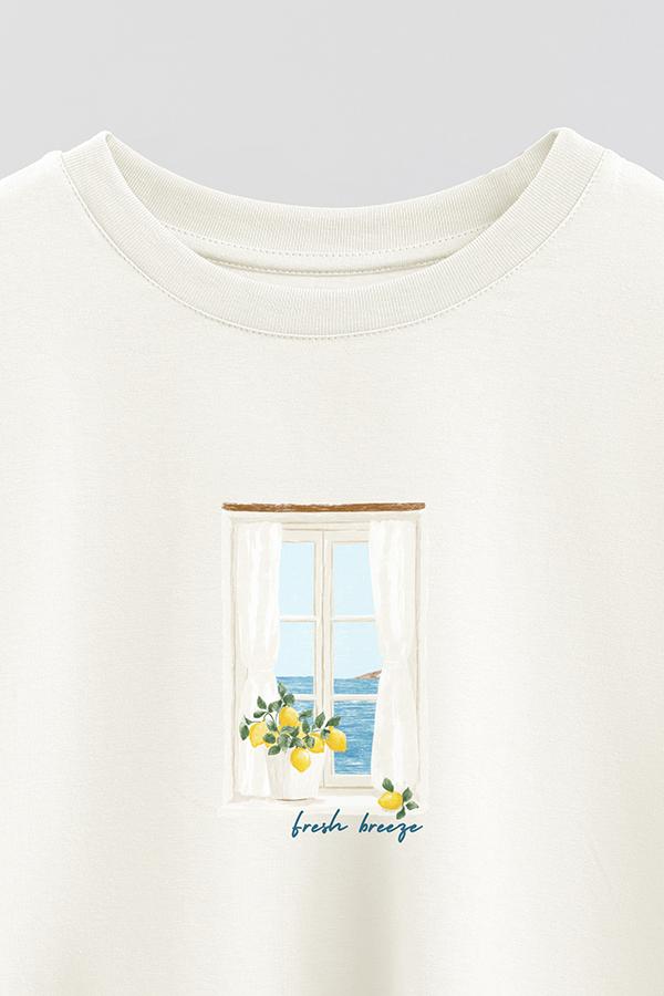 REMERA CROP ESTAMPADA COASTAL FRESH BREEZE