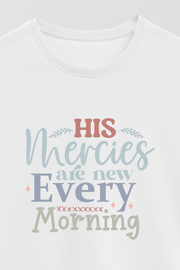 REMERA BASICA UNISEX VRS HIS MERCIES ARE NEW