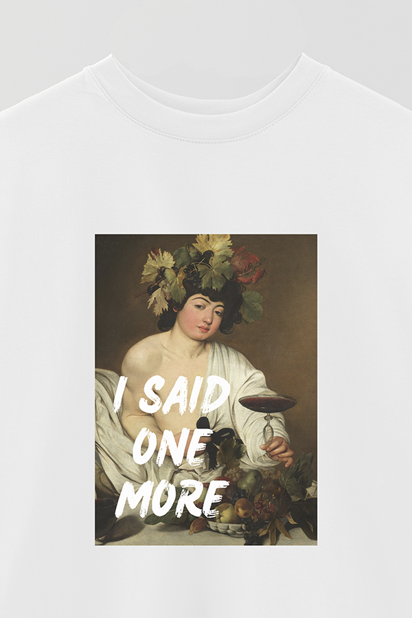 REMERA OVER ESTAMPADA ART COLLECTION 39 I SAID ONE MORE