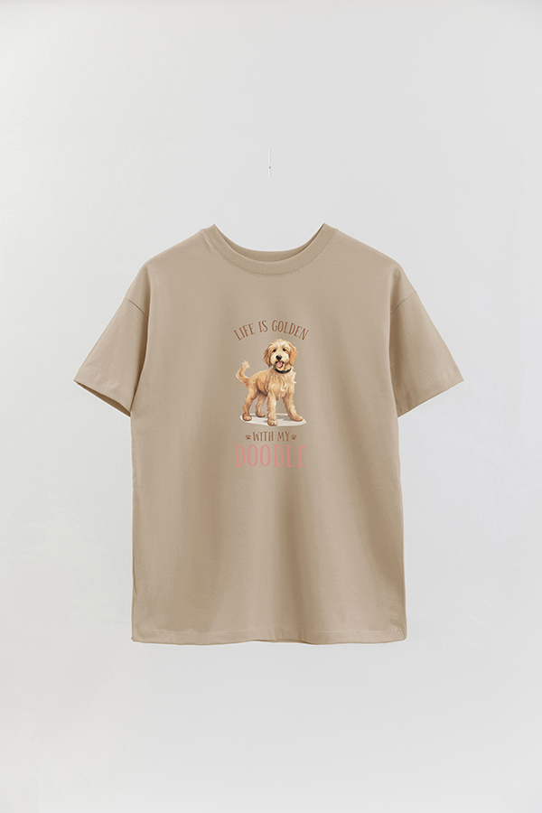REMERA OVER ESTAMPADA DOG LIFE IS GOLDEN