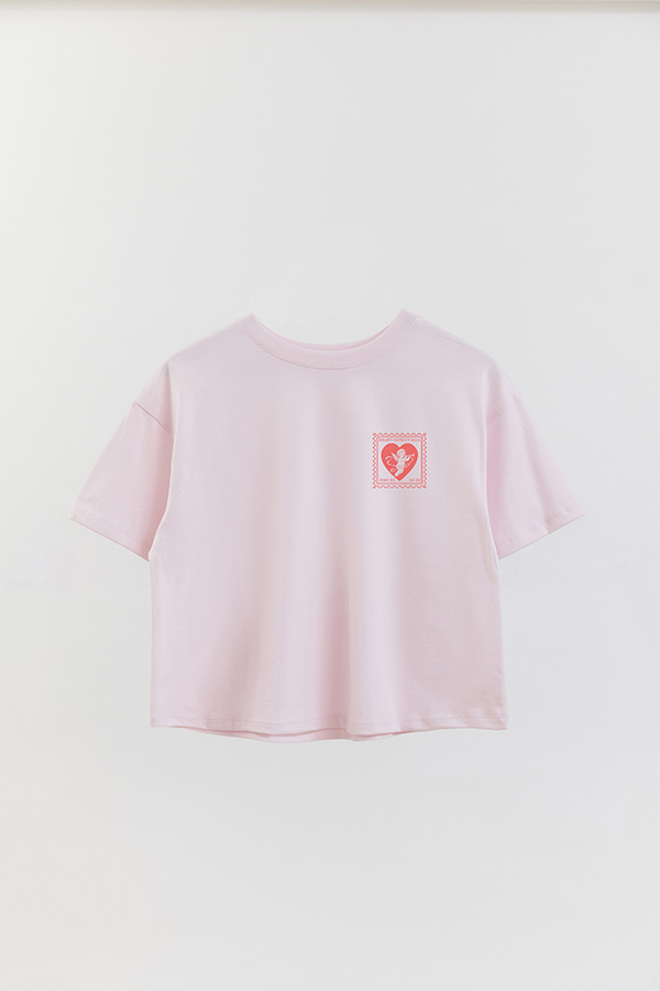 REMERA CROP ESTAMPADA VALENTINE STAMP 16