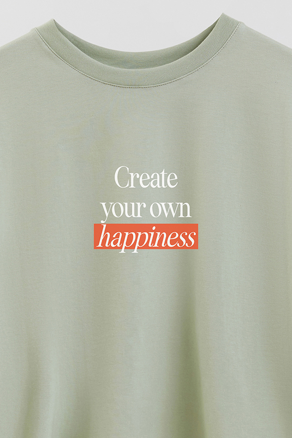 REMERA CROP ESTAMPADA CREATE YOUR OWN HAPPINESS