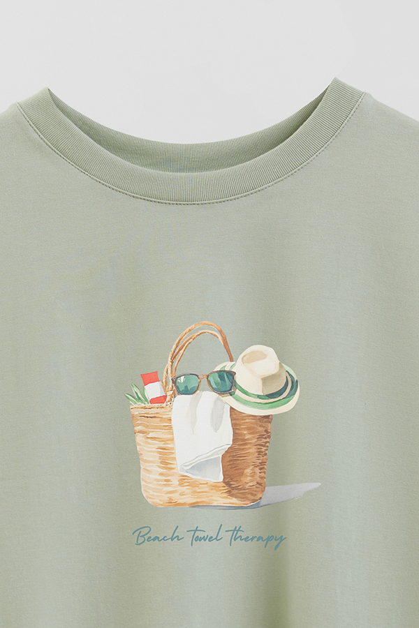REMERA CROP ESTAMPADA COASTAL BEACH TOWEL