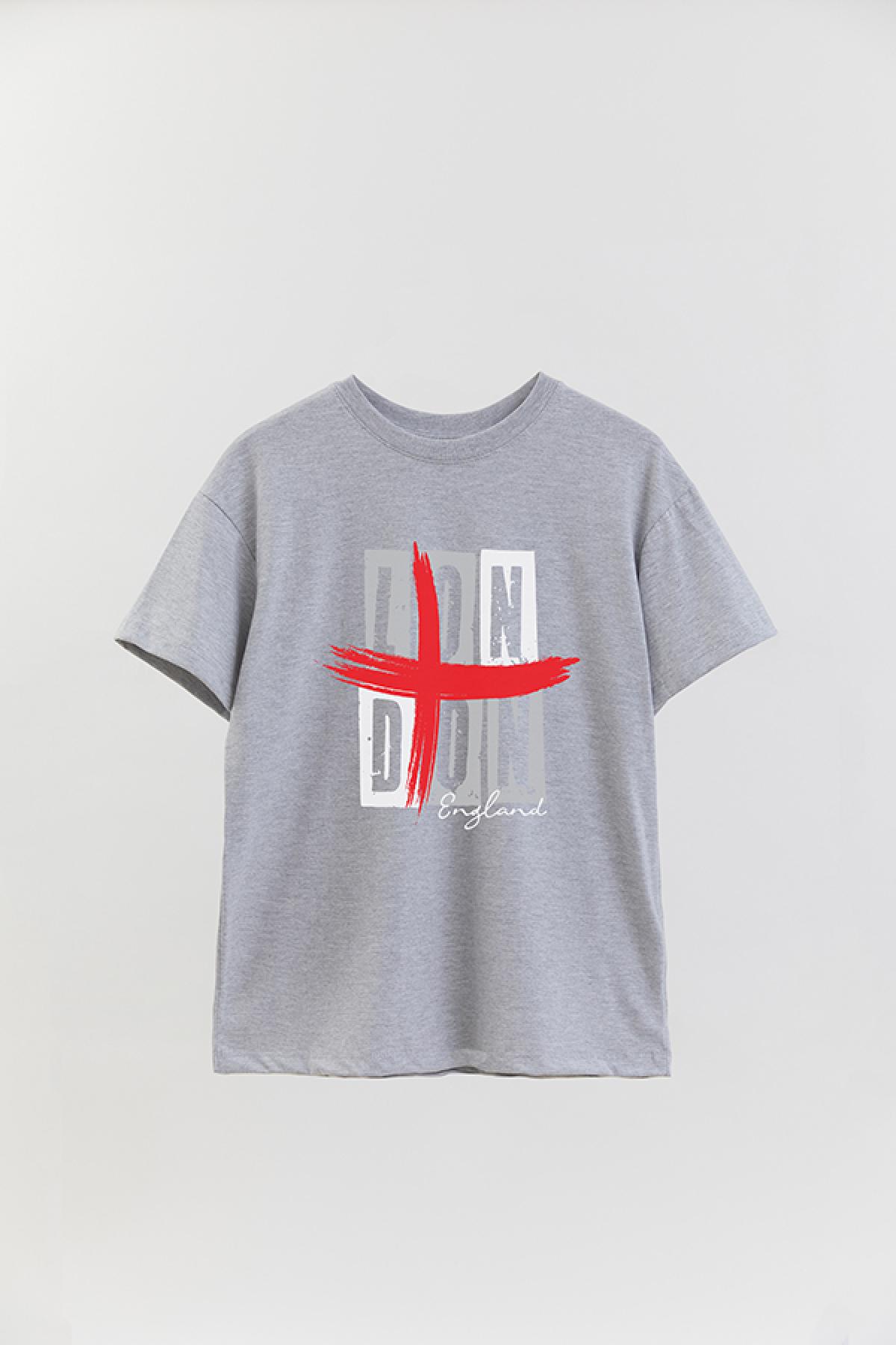 REMERA OVER ESTAMPADA CT LONDON 02
