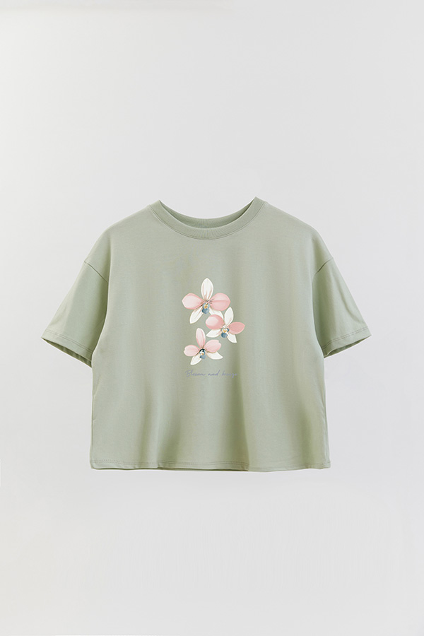 REMERA CROP ESTAMPADA COASTAL BLOSSOM AND BREEZE