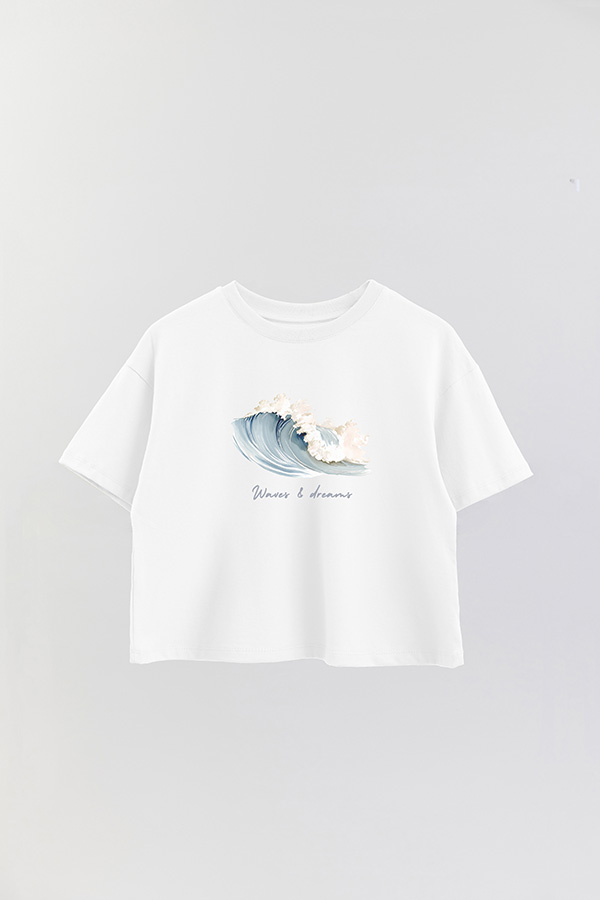 REMERA CROP ESTAMPADA COASTAL WAVES AND DREAMS