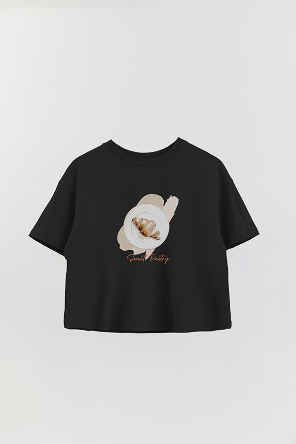 REMERA CROP ESTAMPADA COASTAL SWEET PASTRY