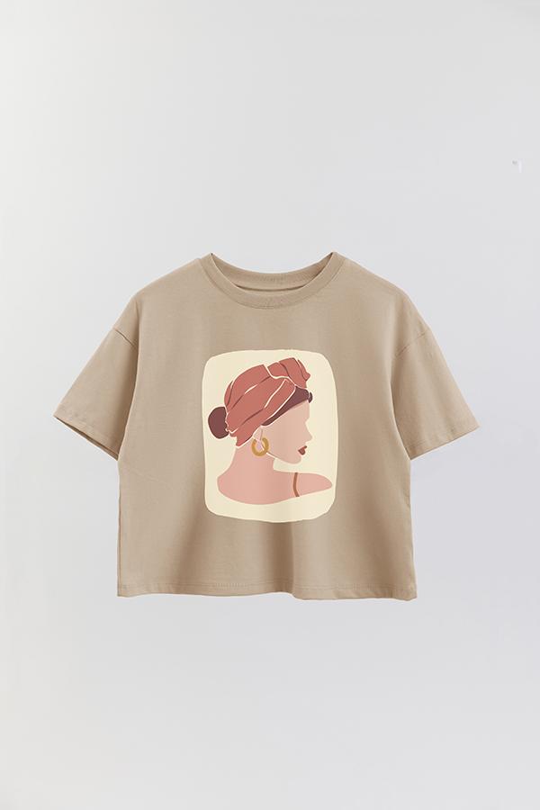 REMERA CROP ESTAMPADA ART 82