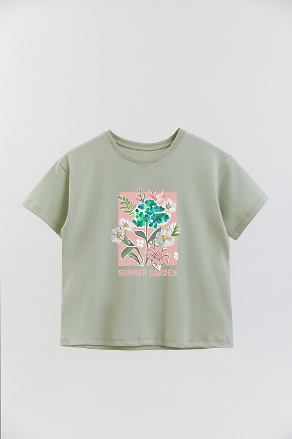 REMERA GIRL OVER SUMMER GARDEN