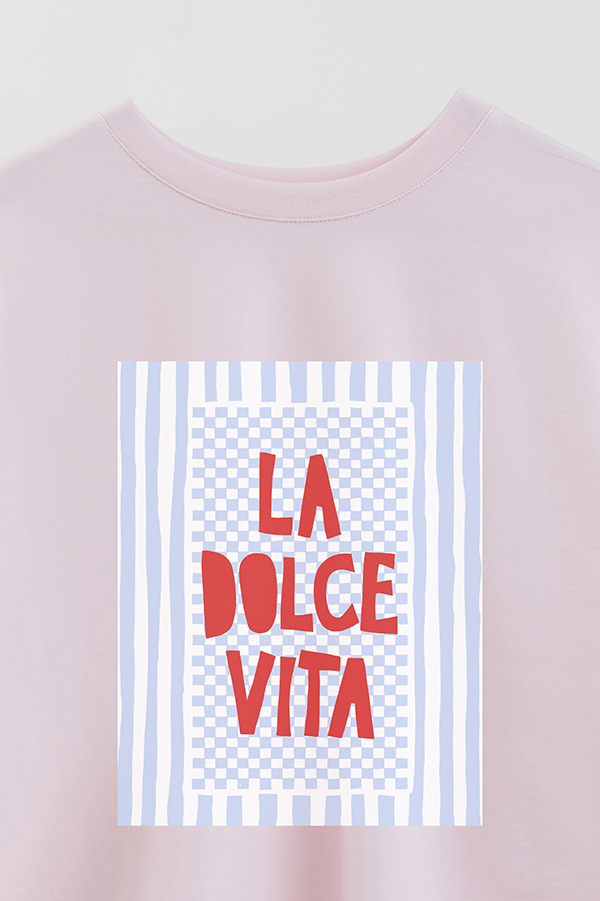 REMERA CROP ESTAMPADA BEACH BLUE LA DOLCE VITA