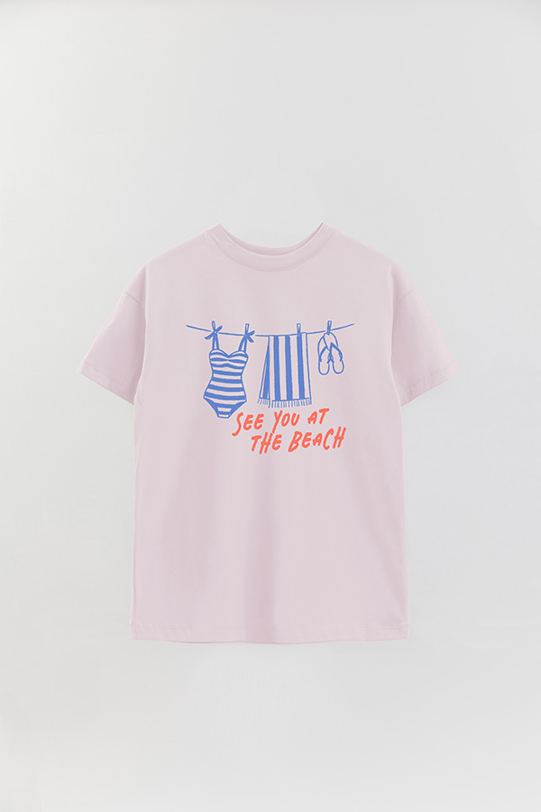 REMERA OVER ESTAMPADA SEE YOU AT THE BEACH