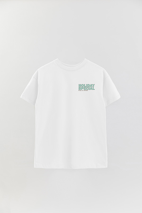 REMERA OVER FB ESTAMPADA HOLIDAY SPECIAL