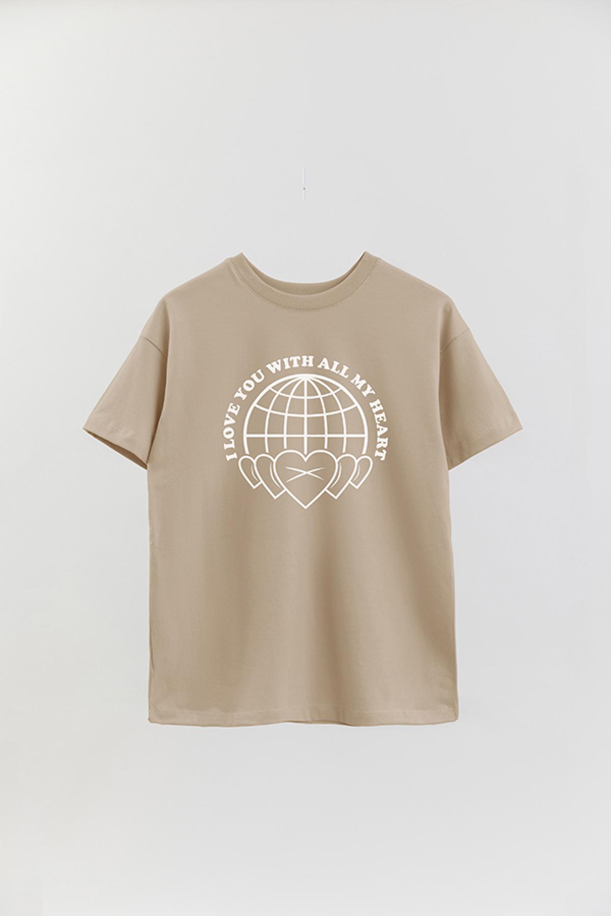 REMERA OVER ESTAMPADA GR I LOVE YOU WITH ALL MY HEART
