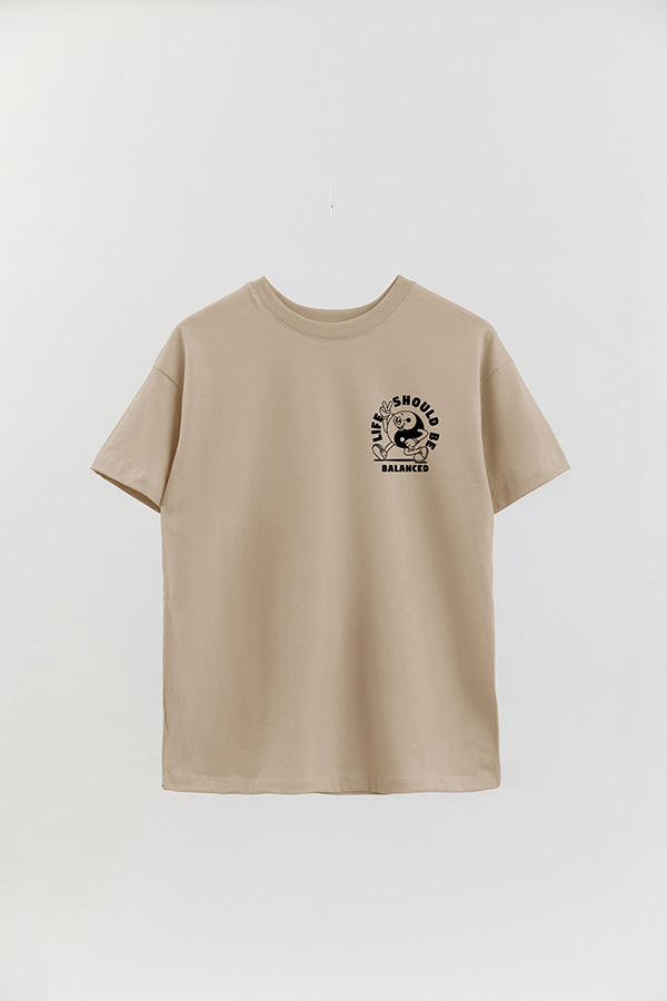 REMERA OVER FB CARTOON BALANCED