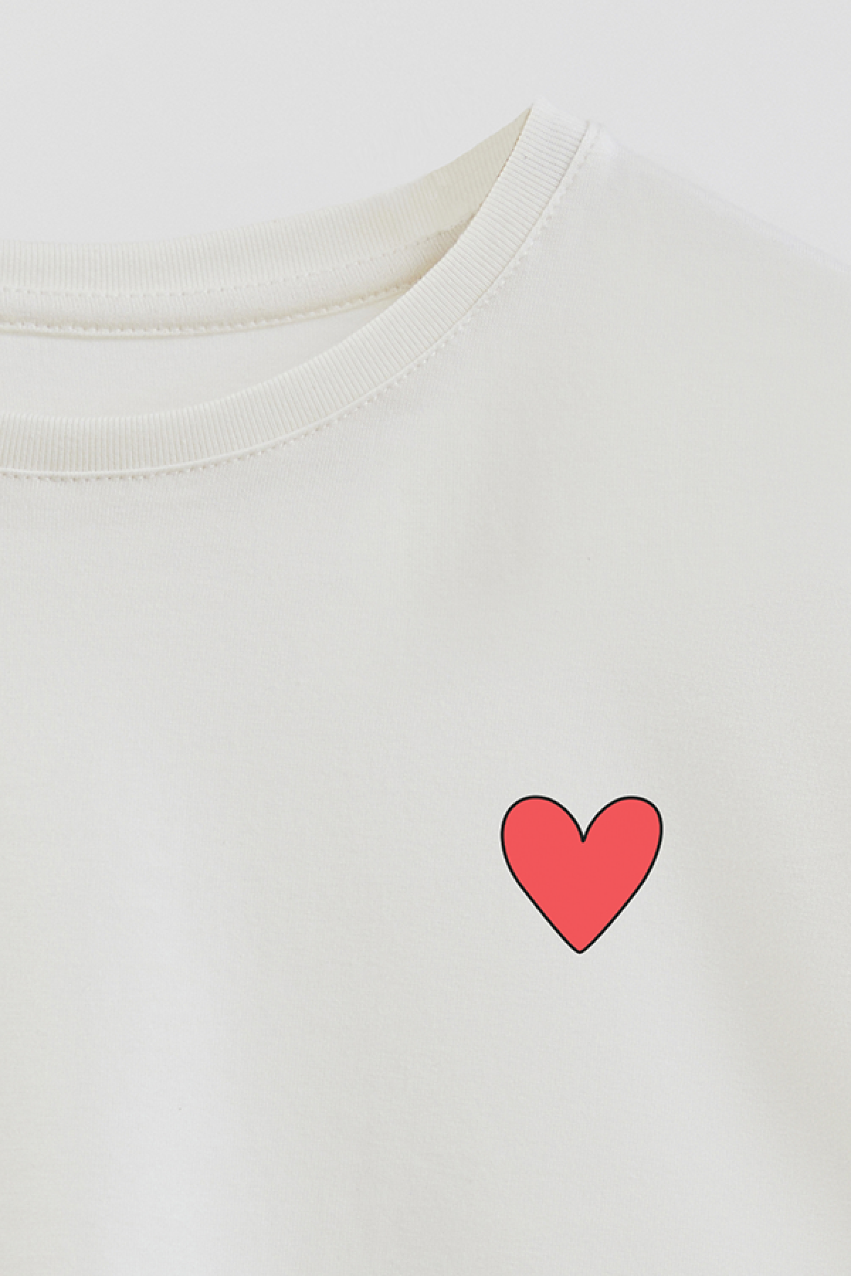 REMERA GIRL OVER GRLY RED HEART