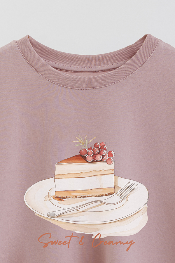 REMERA CROP ESTAMPADA COASTAL SWEET CREAMY