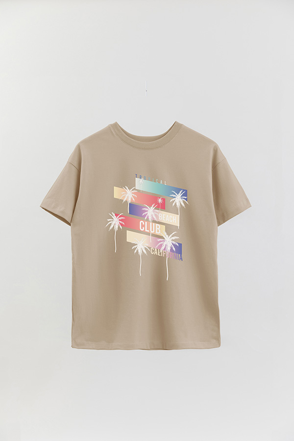 REMERA OVER ESTAMPADA BEACH CLUB CALIFORNIA